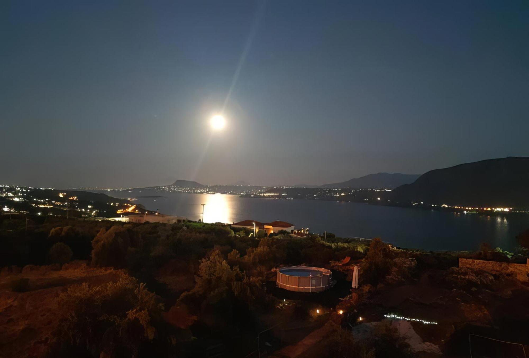 Souda Bay View With Private Pool Near Chania City المظهر الخارجي الصورة
